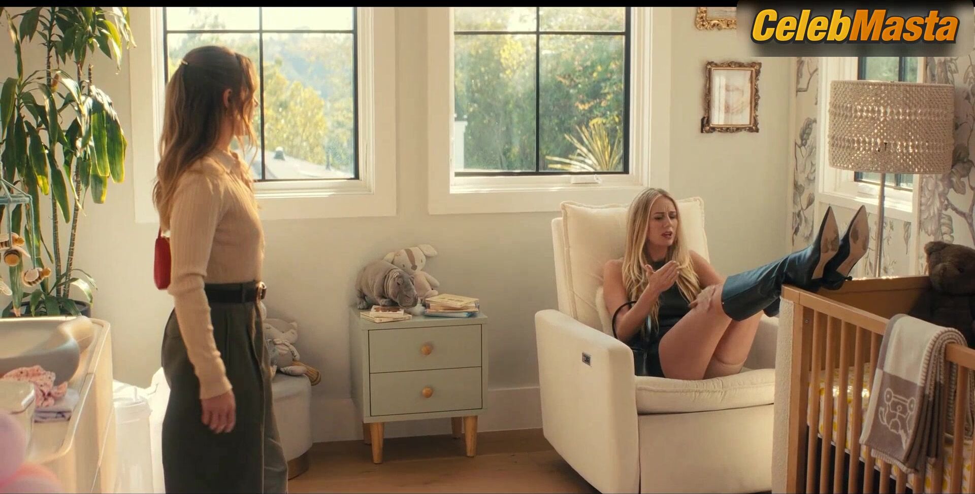 Justine Lupe ’s Sexy Scene From Nobody Wants This - Photo 1 of 5 photo 4