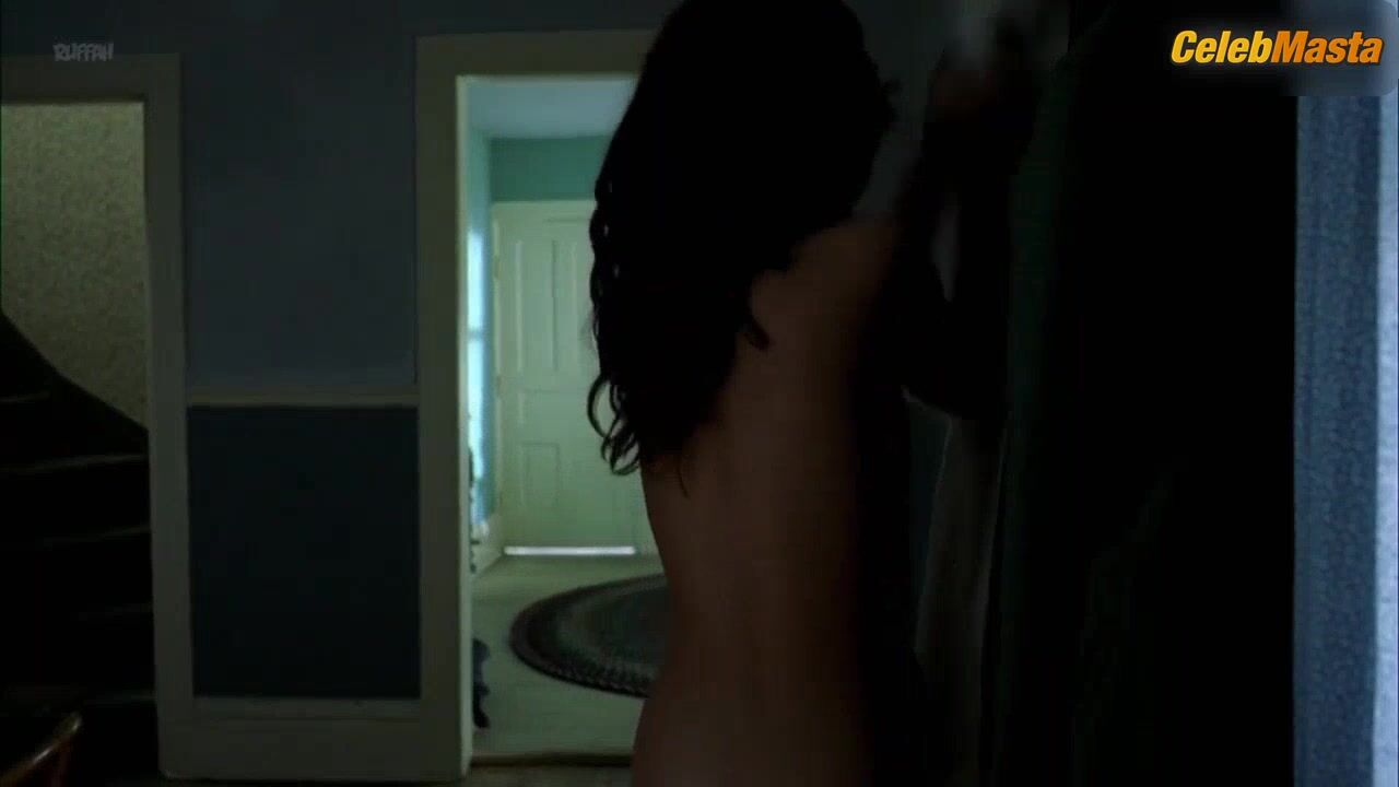 Elizabeth Reaser Booty Scene In Sweet Land - Photo 1 of 5 photo 5