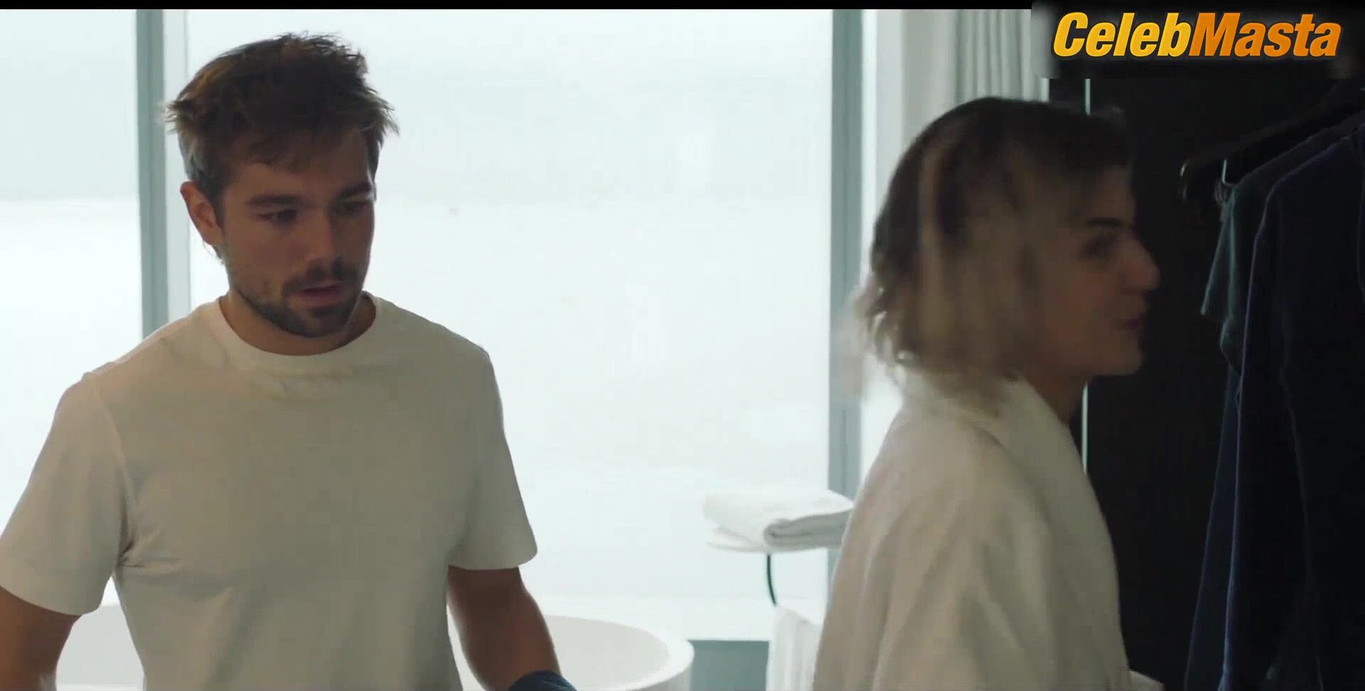 Clara Lago Tits, Underwear Scene From Citas - Photo 3 of 5 photo 1