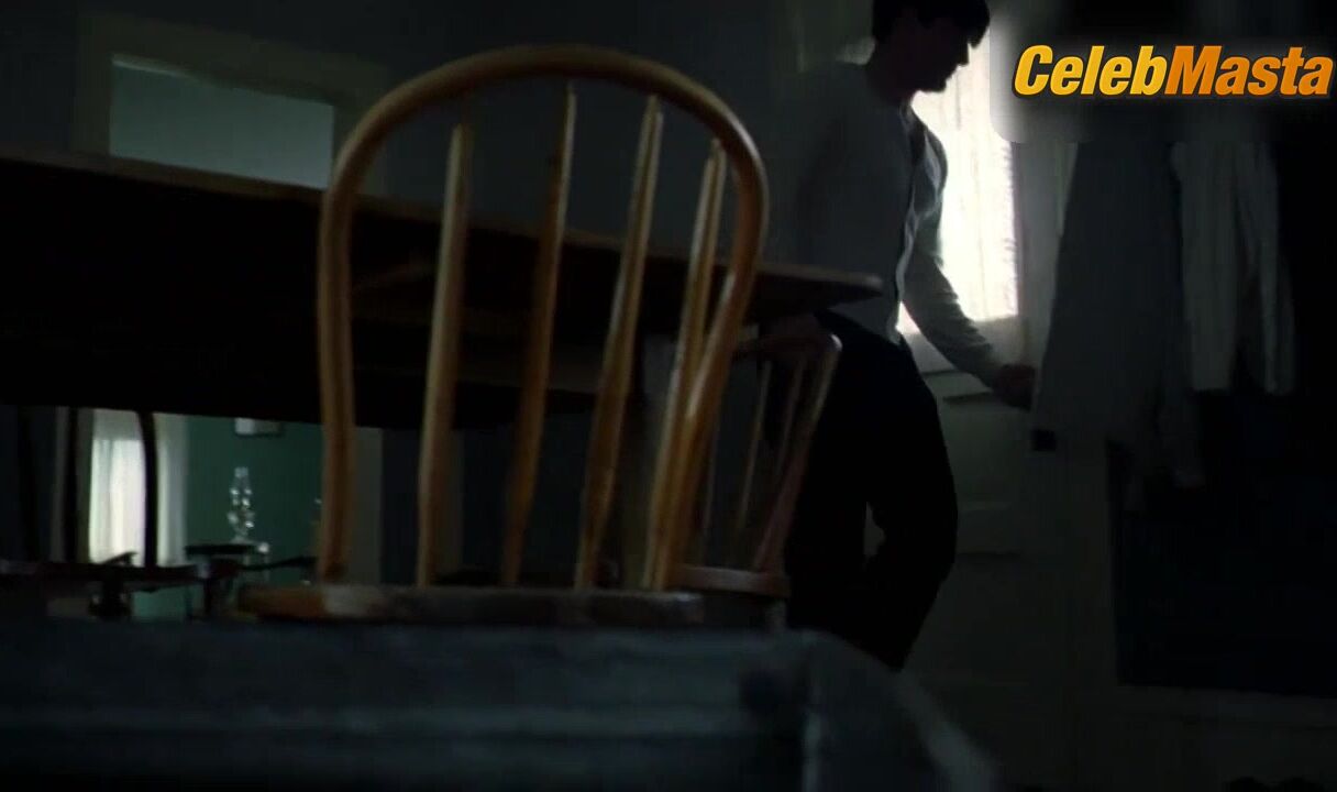 Elizabeth Reaser ’s Butt Scene From Sweet Land - Photo 2 of 5 photo 4