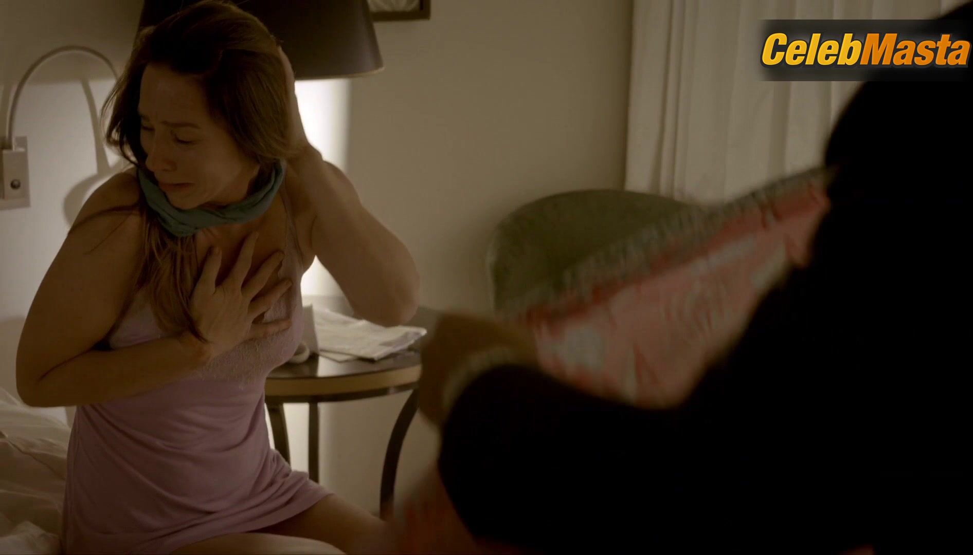 Lynn Collins Sexy Scene From Bosch - Photo 1 of 5 photo 5