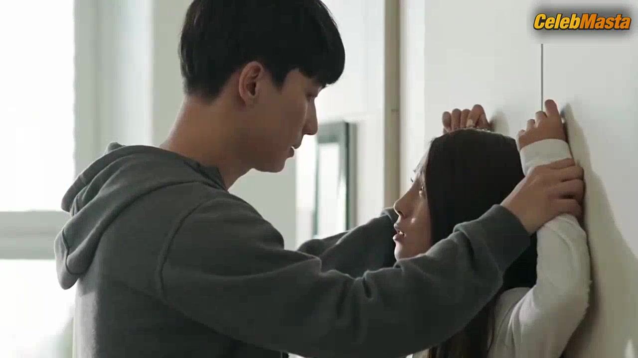 Yoo Ji-won Booty, Tits Scene From To Her - Photo 3 of 5 photo 1