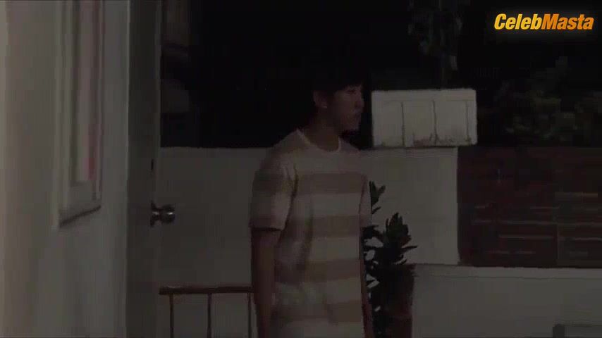 Yoo Ji-won Booty, Tits Scene From House With A Good - Photo 4 of 5 photo 1