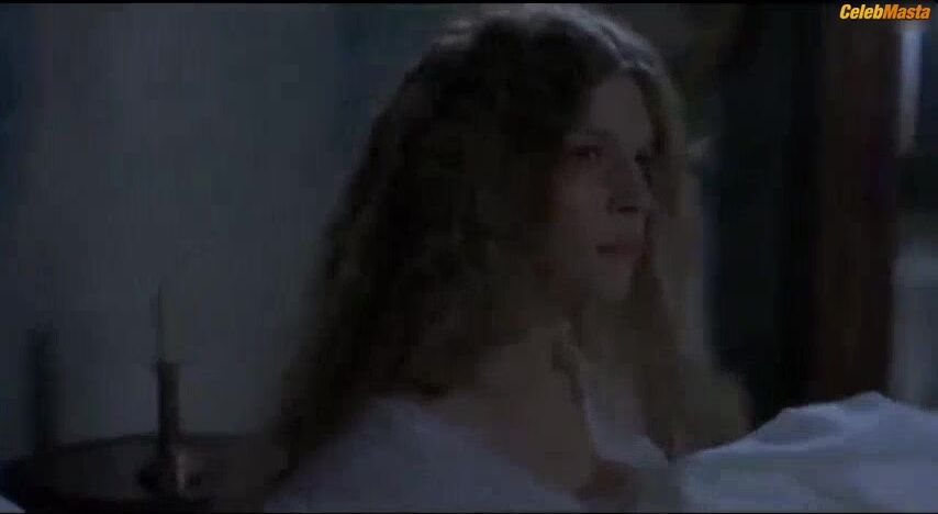 Clemence Poesy Sexy Scene From Le Grand Meaulnes - Photo 5 of 5 photo 2