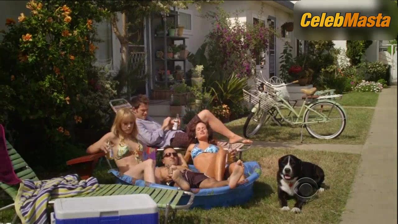 Elizabeth Reaser ’s Bikini Scene In The Ex List - Photo 2 of 5 photo 5