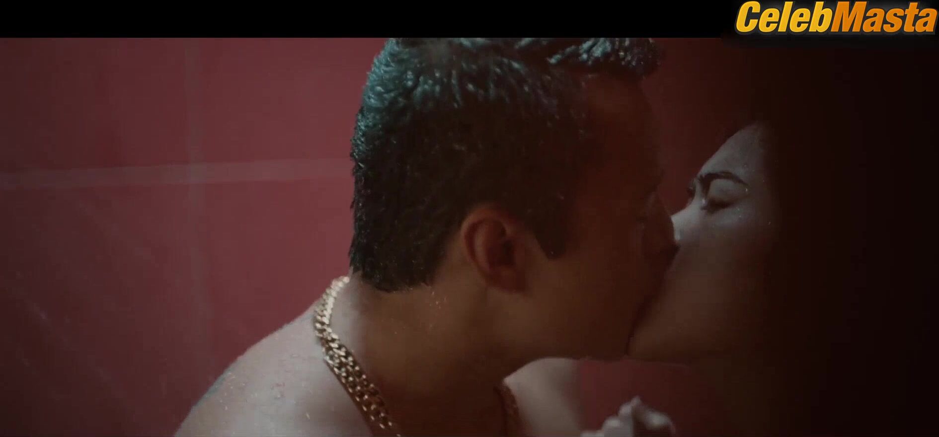 Azi Acosta Reveals Ass, Tits Scene In Pamasahe - Photo 1 of 5 photo 4