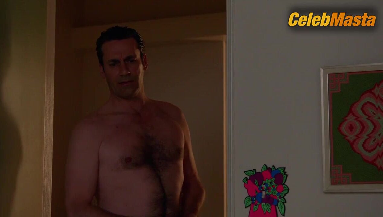 Elizabeth Reaser ’s Hot Scene In Mad Men - Photo 1 of 5 photo 2