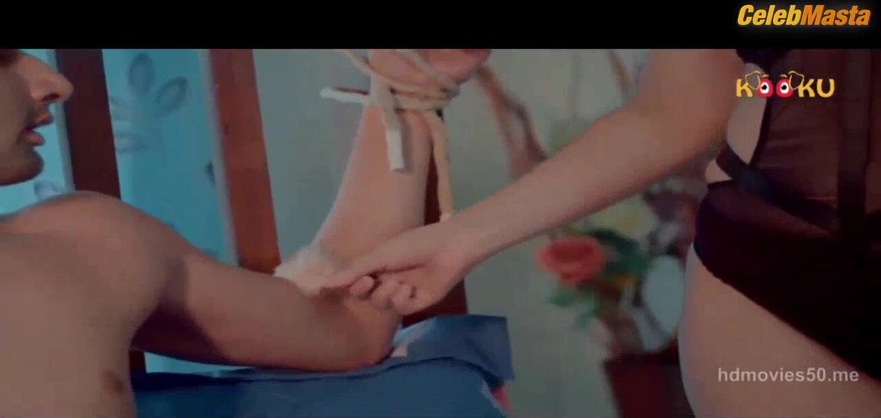Sreoshi Chatterjee Flaunts Ass, Tits Scene In Chhupi Nazar - Photo 1 of 5 photo 2