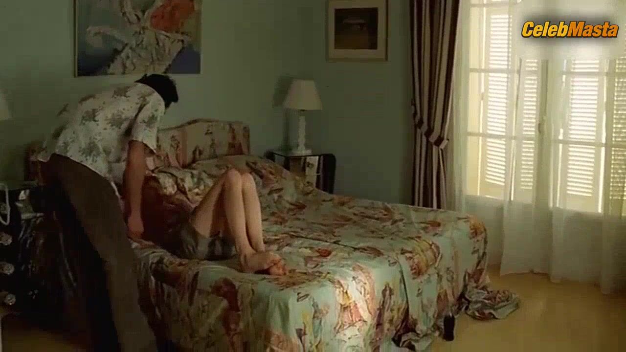Clemence Poesy Tits Scene From Olgas Sommer - Photo 2 of 5