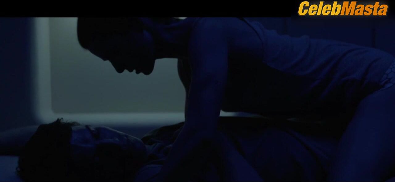 Clara Lago ’s Sexy Scene From Orbiter 9 - Photo 3 of 5 photo 1