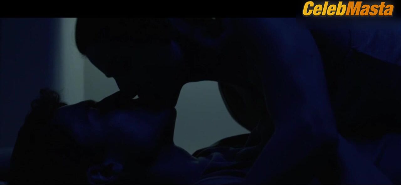 Clara Lago ’s Sexy Scene From Orbiter 9 - Photo 3 of 5 photo 5