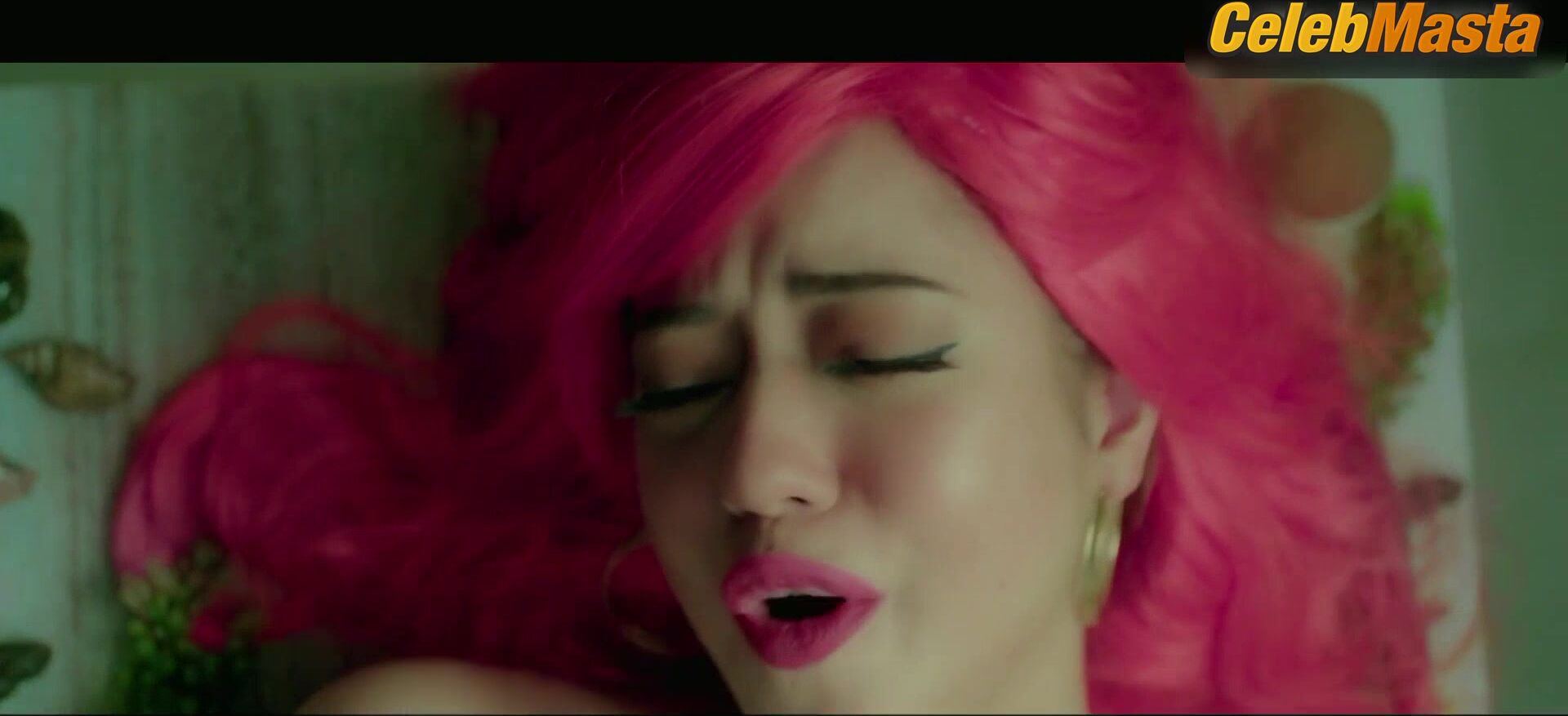 Sue Anna Ramirez ’s Sexy Scene In Cuddle Weather - Photo 1 of 5 photo 5