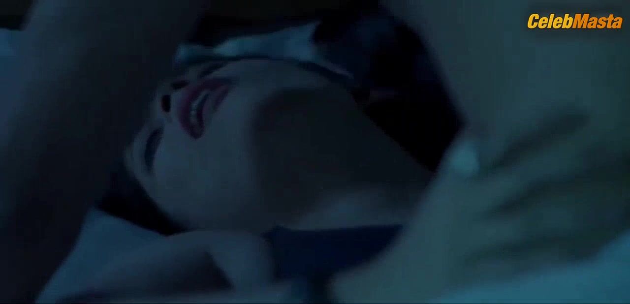 Sreoshi Chatterjee Booty, Boobs Scene In Chhupi Nazar - Photo 2 of 5