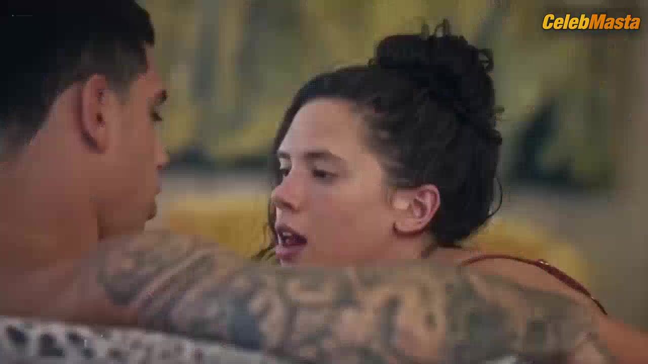 Delfina Chaves ’s Booty, Tits Scene In Rap Battlefield - Photo 3 of 5 photo 2
