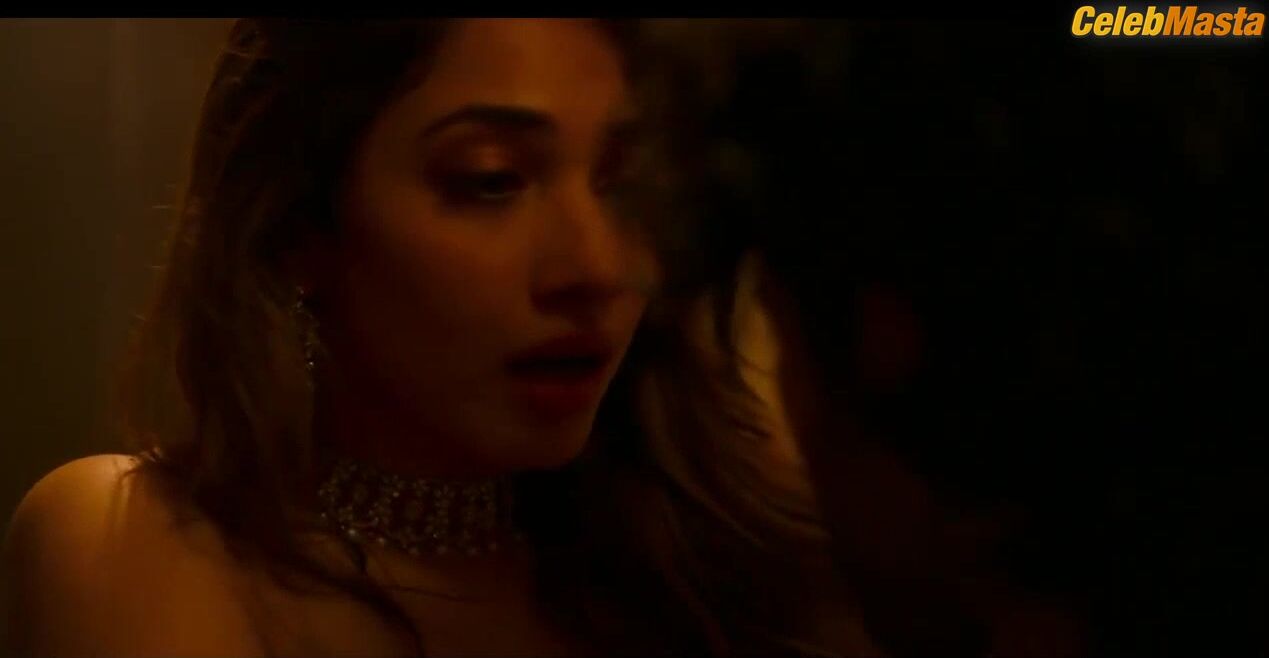 Tamanna Bhatia Reveals All In Scene From Jee Karda - Photo 2 of 5 photo 5