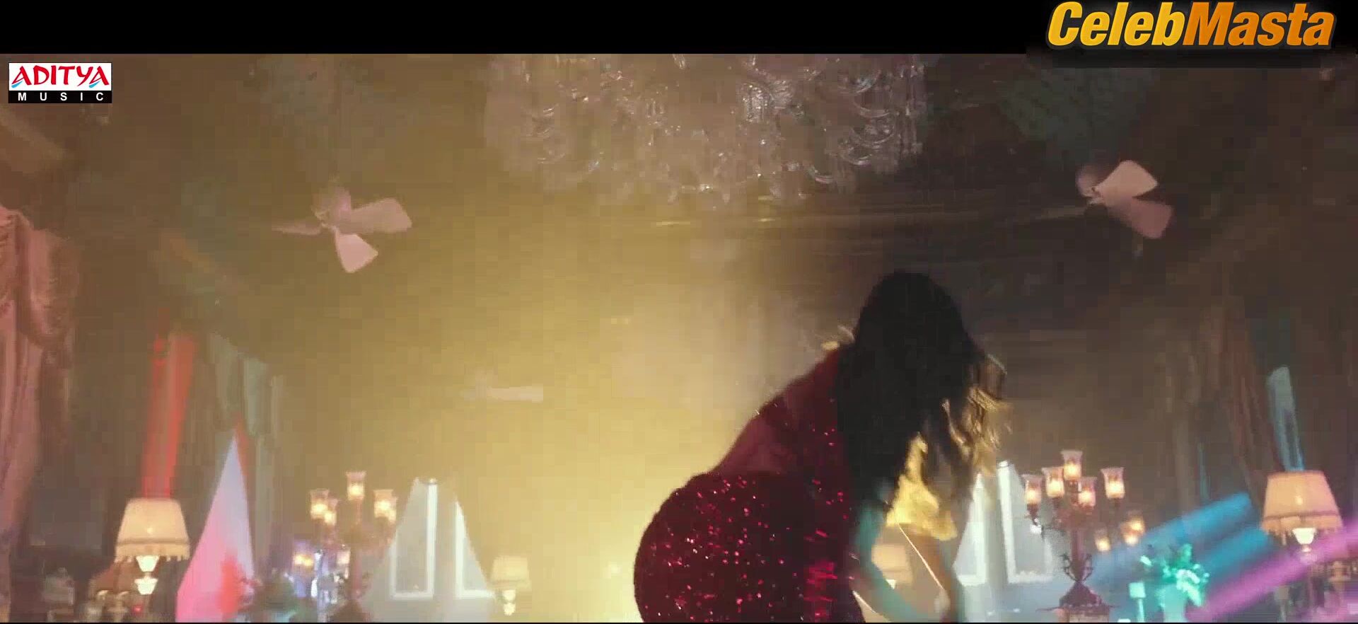 Mehreen Kaur Pirzada Tamanna Bhatia, And Sonal Chauhan Hot Scene - Photo 1 of 5