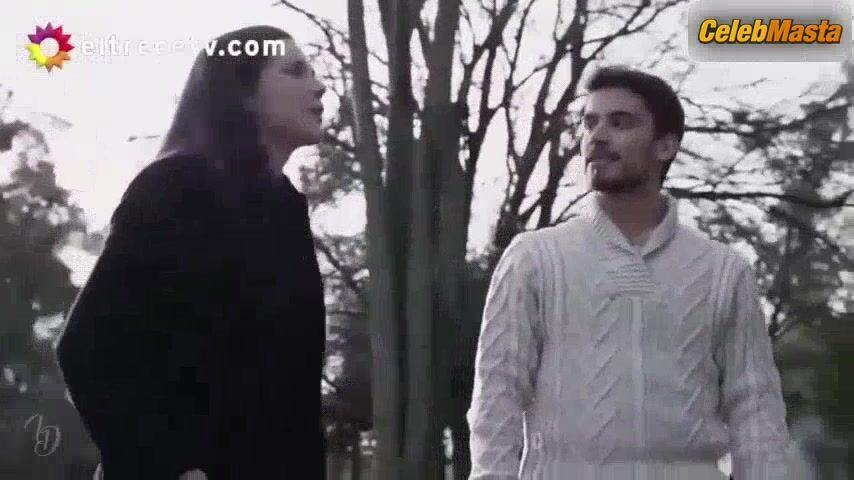 Delfina Chaves Flaunts Sultry Scene In Argentina, Tierra De - Photo 1 of 5 photo 2