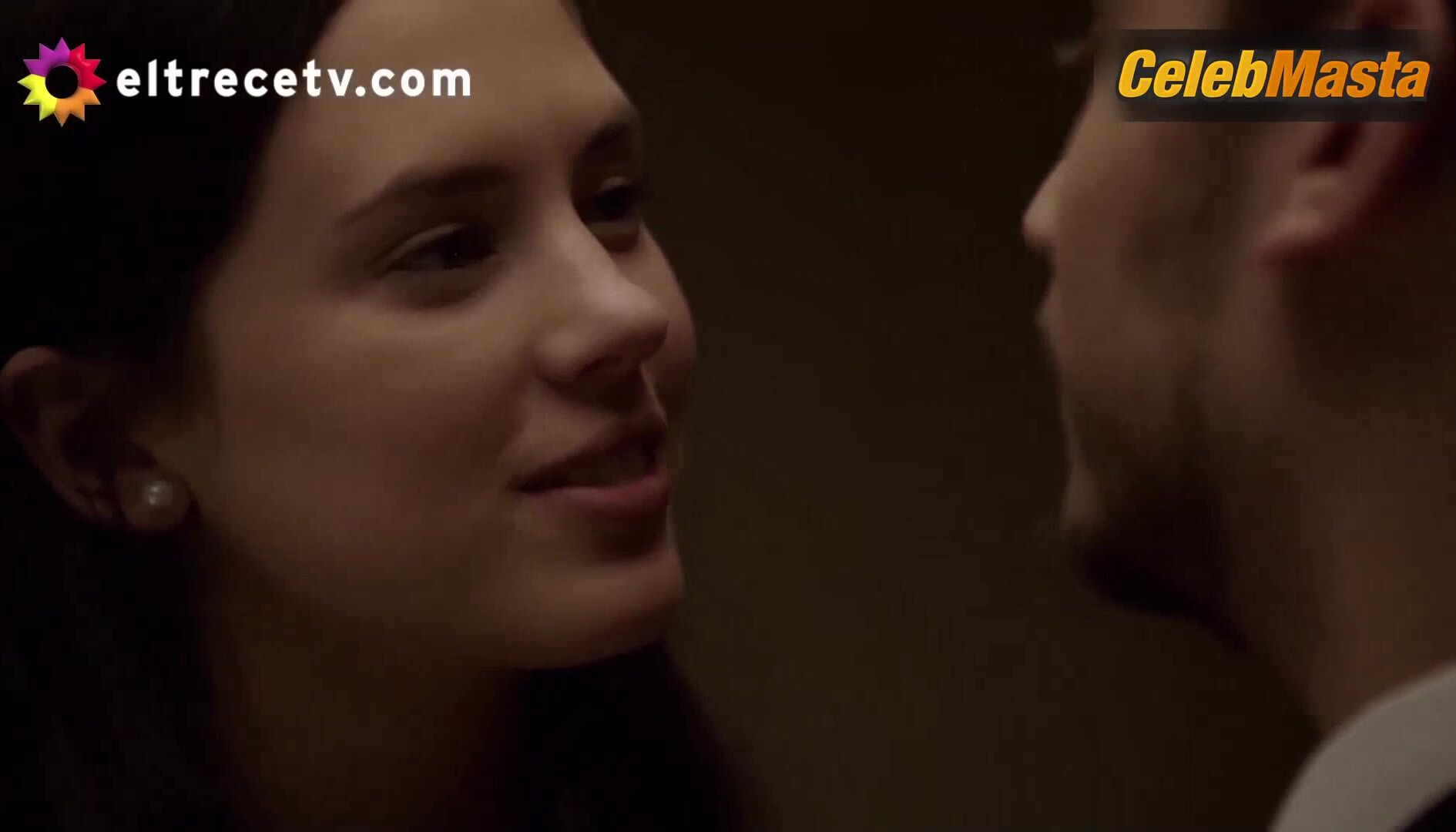 Delfina Chaves Sultry Scene In Argentina, Tierra De Amor Y - Photo 1 of 5 photo 2