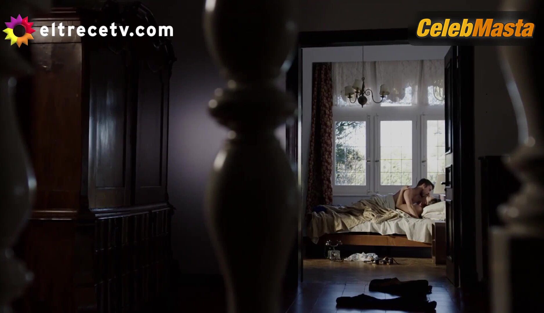 Delfina Chaves Racy Scene In Argentina, Tierra De Amor Y - Photo 1 of 5