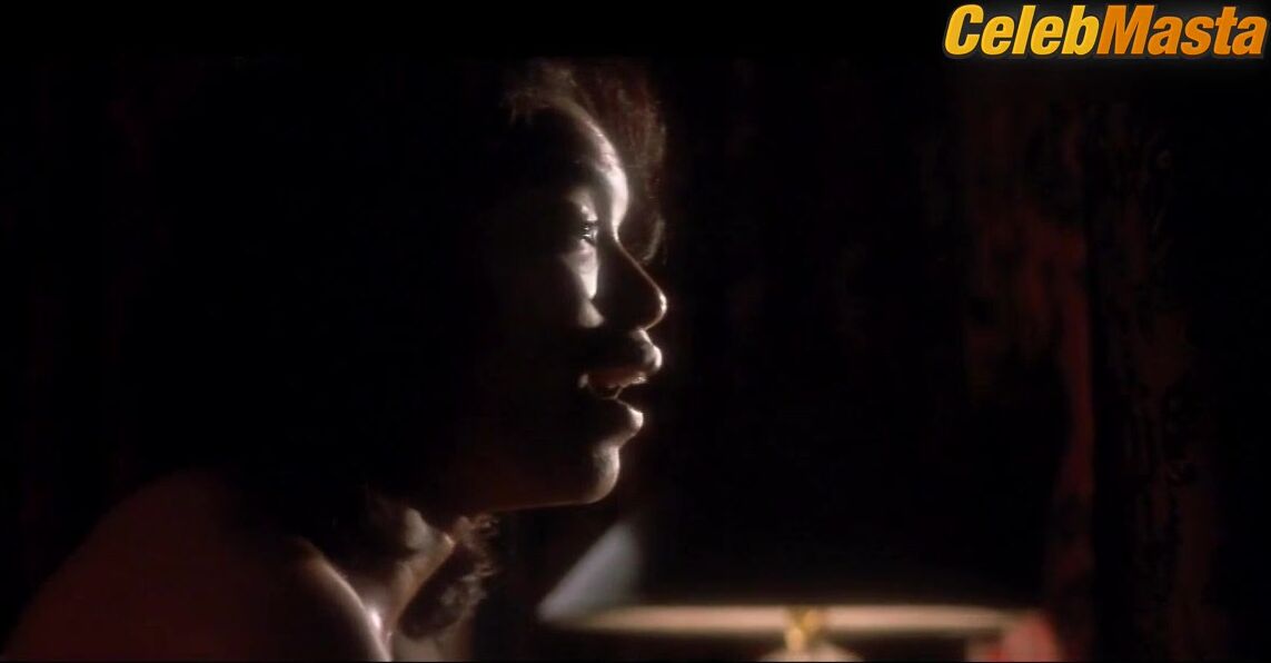 Angela Bassett Tits Scene From City Of Hope - Photo 1 of 5