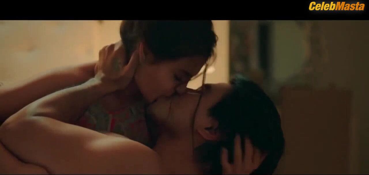 Lovi Poe Reveals Booty, Boobs Scene In The Annulment - Photo 1 of 5 photo 5