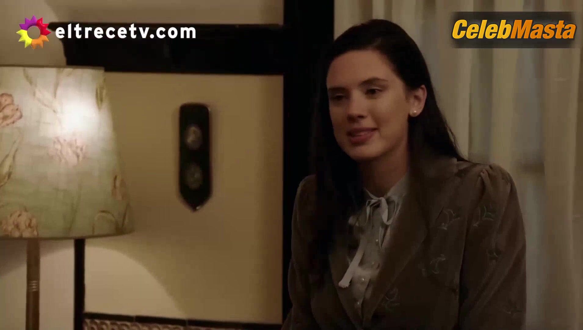Delfina Chaves ’s Sexy Scene In Argentina, Tierra De - Photo 3 of 5 photo 1