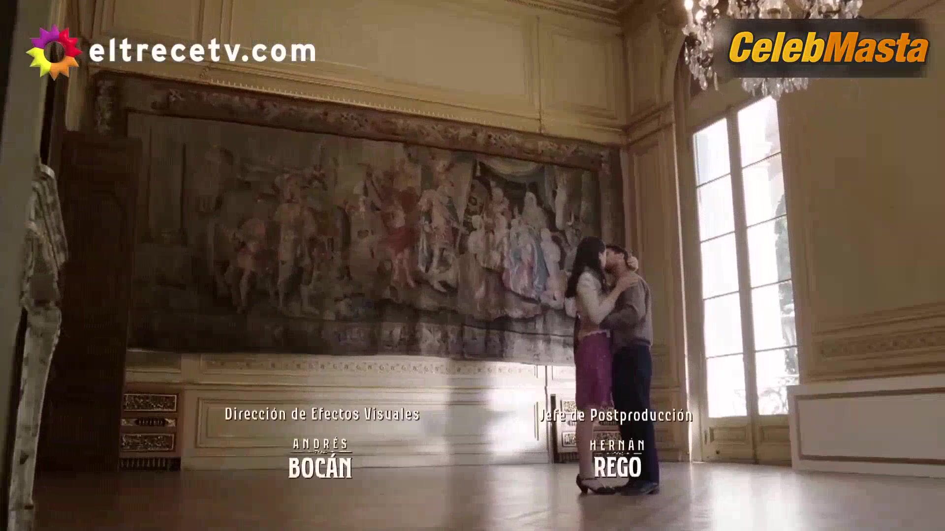 Delfina Chaves Flaunts Sexy Scene In Argentina, Tierra De - Photo 1 of 5