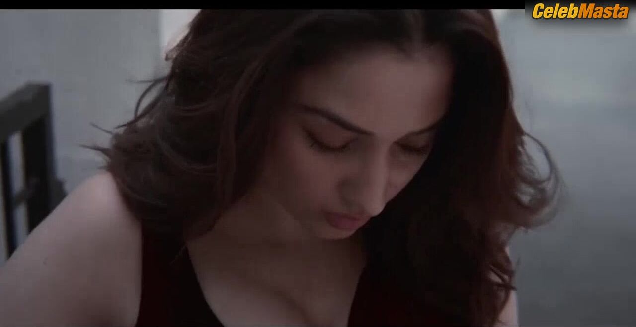 Tamanna Bhatia Tits, Thong Scene From Lust Stories 2 - Photo 2 of 5 photo 5