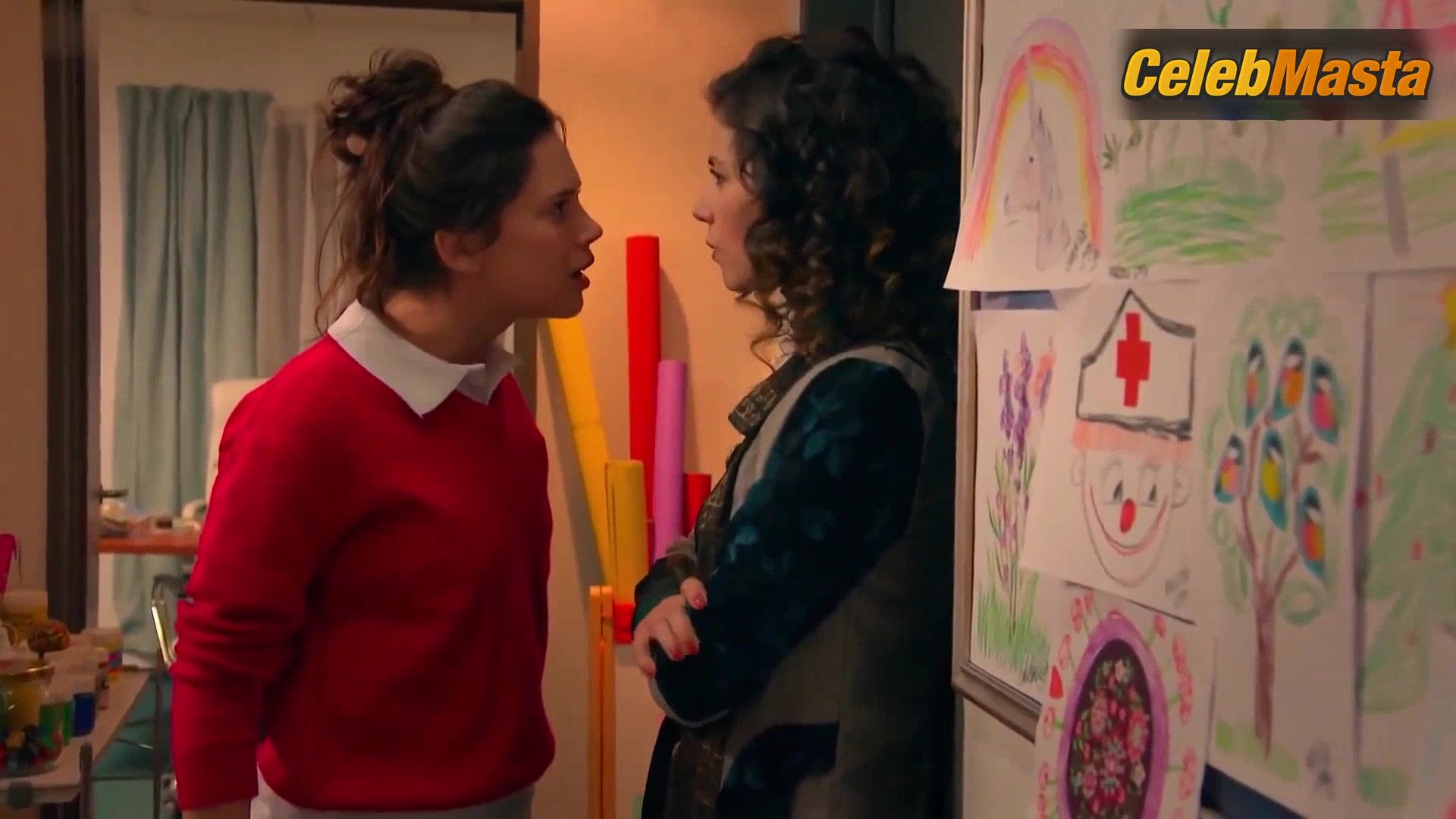 Delfina Chaves Lesbian Scene From Amar, Despues De Amar - Photo 3 of 5 photo 2
