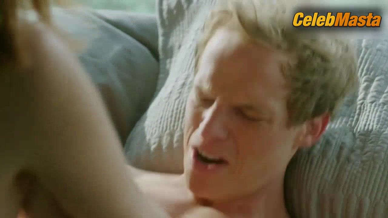 Aya Cash Naked Scene In You’re The Worst - Photo 2 of 5 photo 4