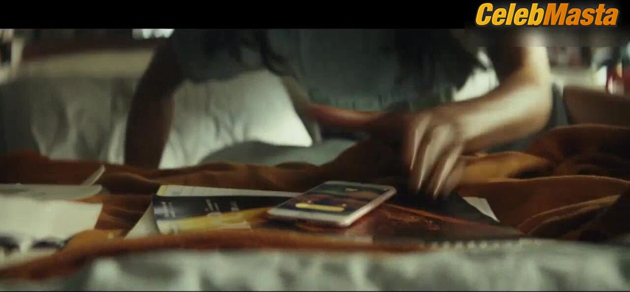 Naomie Harris ’s Underwear Scene From Rampage - Photo 2 of 5 photo 1