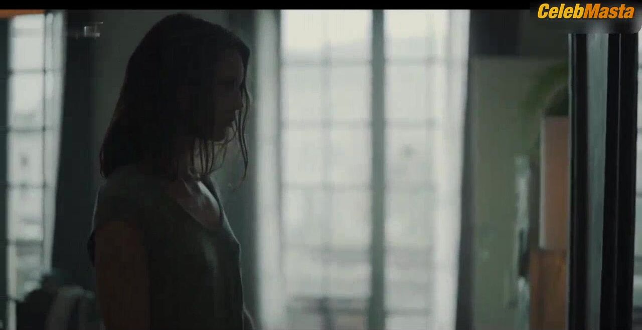 Marine Vacth ’s Tits, Underwear Scene In Moloch - Photo 2 of 5 photo 4