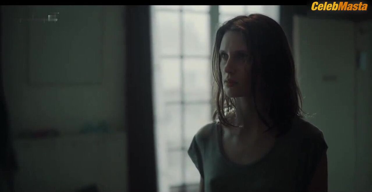 Marine Vacth ’s Tits, Underwear Scene In Moloch - Photo 2 of 5 photo 5