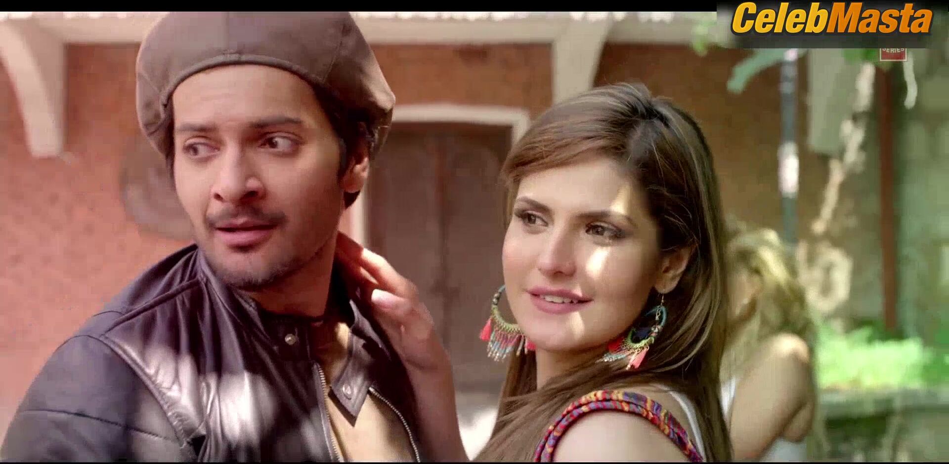 Zarine Khan ’s Sexy Scene From Pyaar Manga Hai - Photo 2 of 5