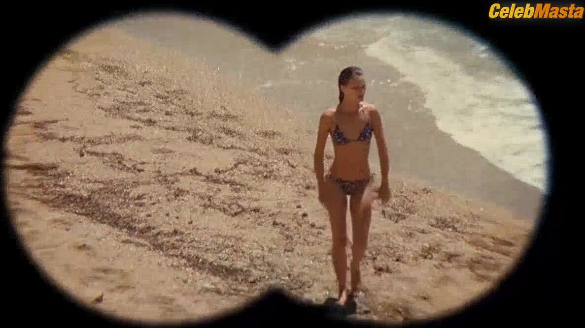 Marine Vacth ’s Tits Scene From Young & - Photo 1 of 5