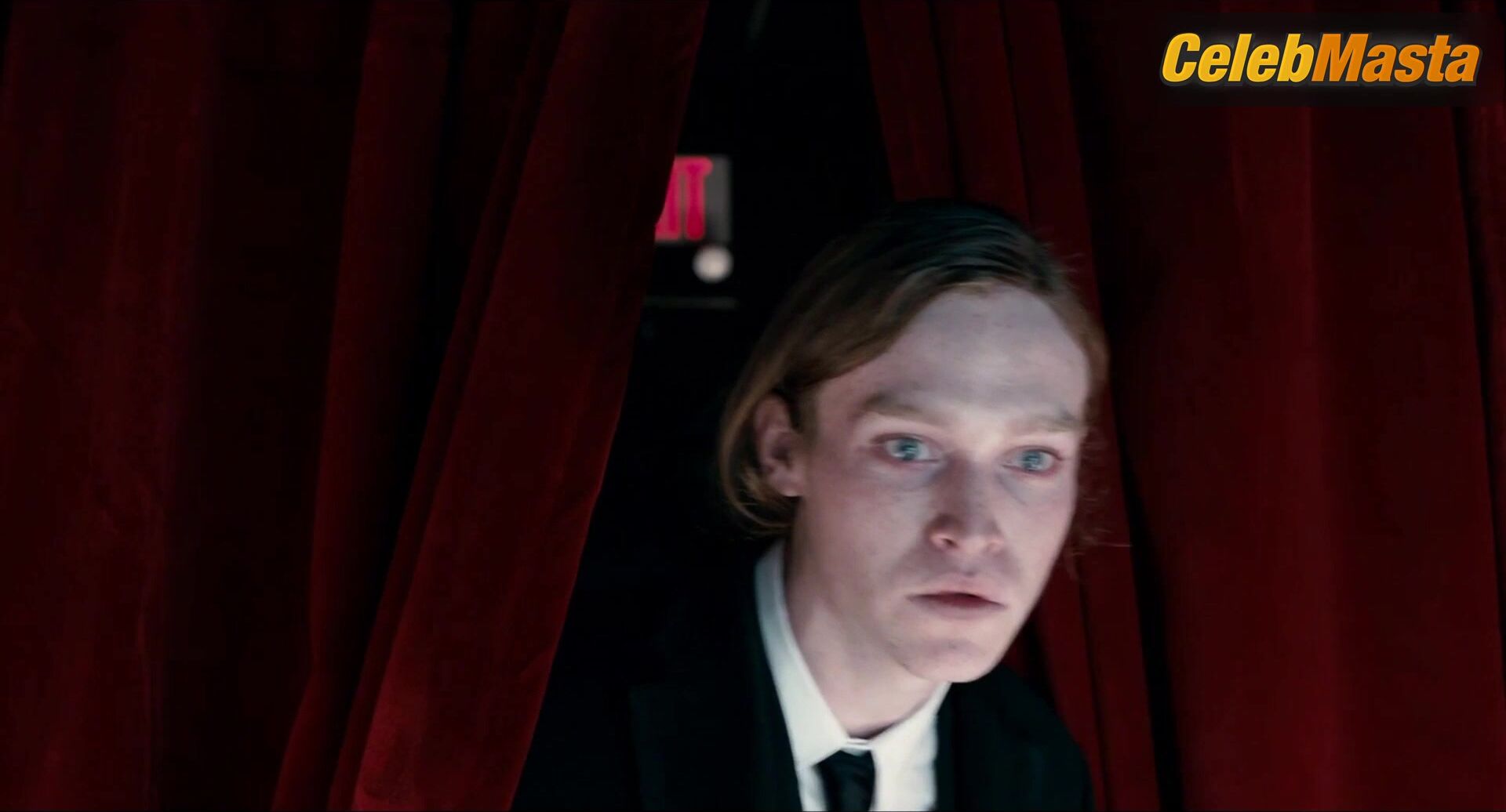 Sarah Gadon Sexy Scene From Antiviral - Photo 2 of 5 photo 4