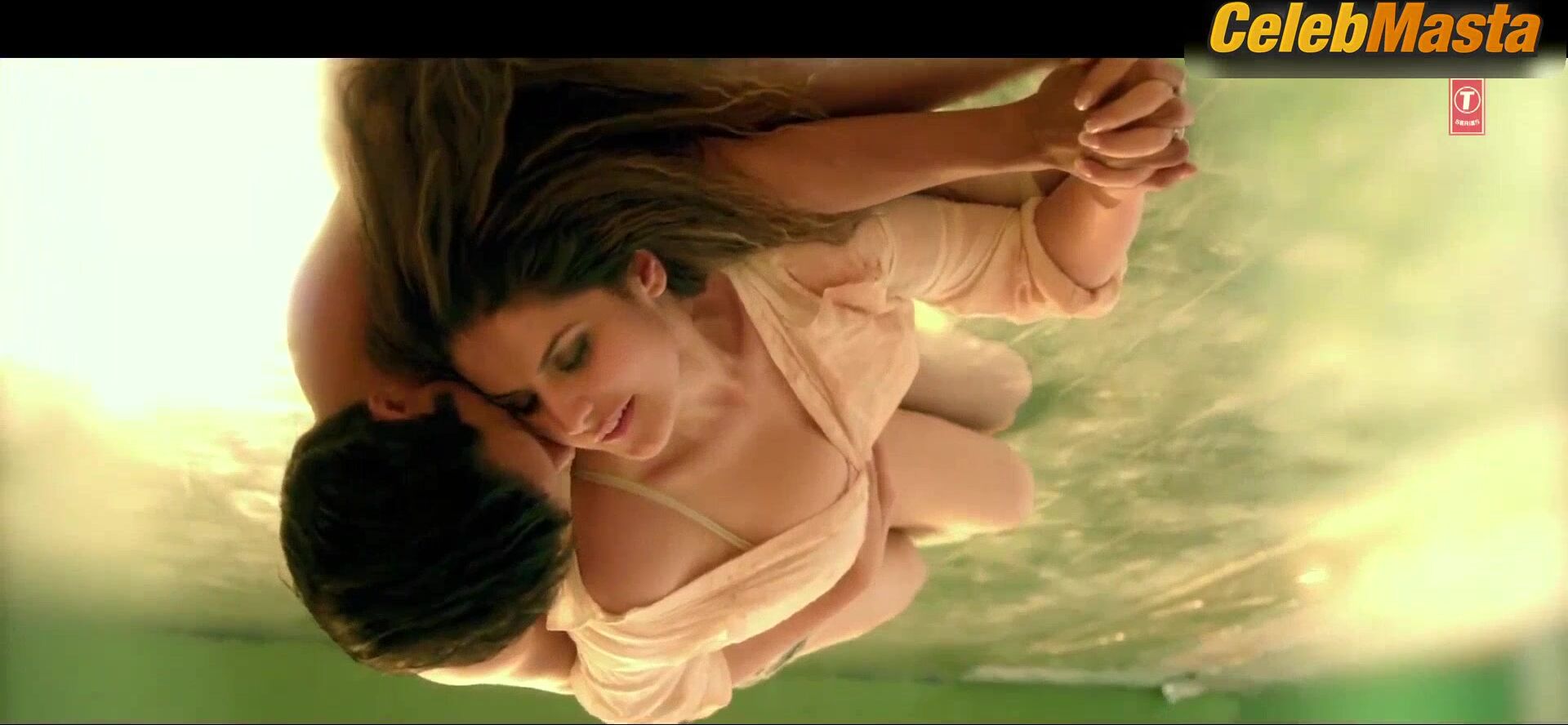Zarine Khan Bares Hot Scene In Hate Story 3 - Photo 2 of 5 photo 5
