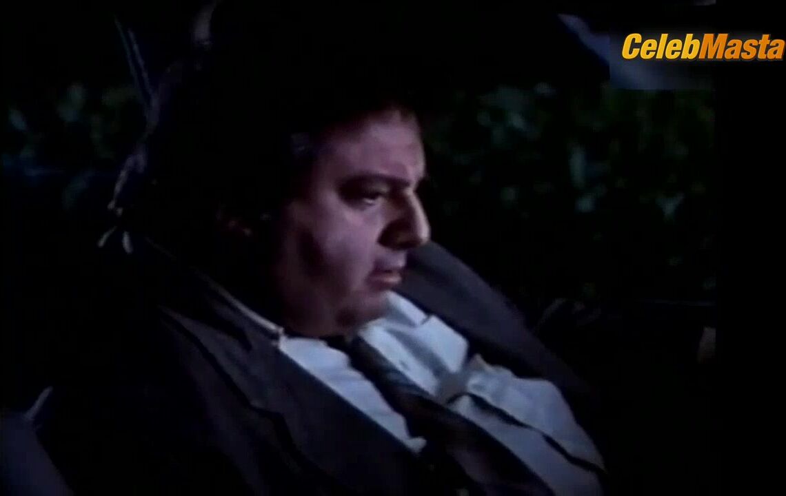 Shannon Tweed Tits Scene From Victim Of Desire - Photo 1 of 5 photo 5