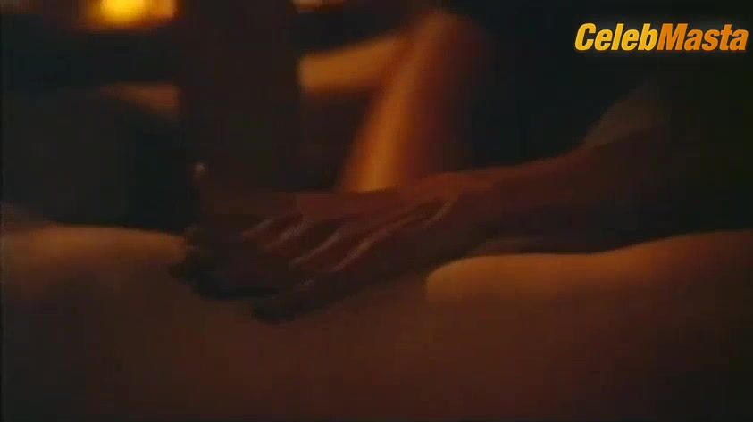Laura Gemser Lesbian, Booty Scene From Il Piacere - Photo 2 of 5 photo 4