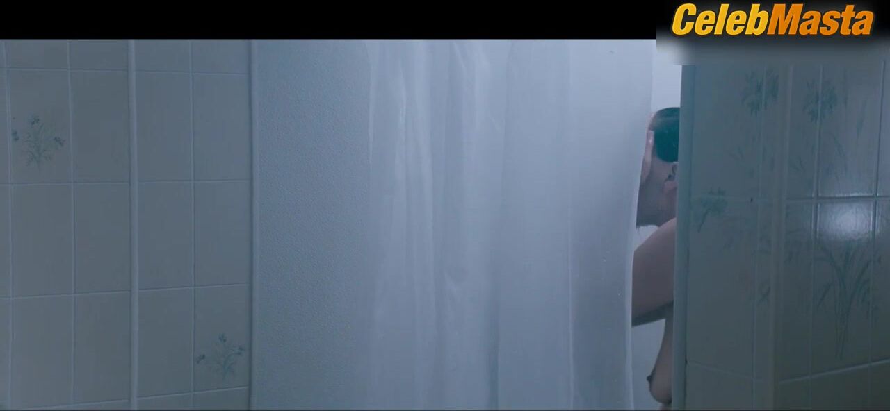 Maggie Gyllenhaal ’s Tits Scene From The Kindergarten - Photo 5 of 5 photo 2