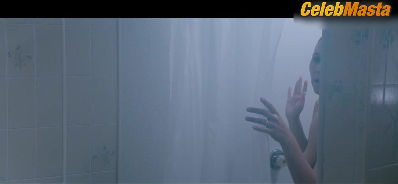 Maggie Gyllenhaal ’s Tits Scene From The Kindergarten - Photo 5 of 5