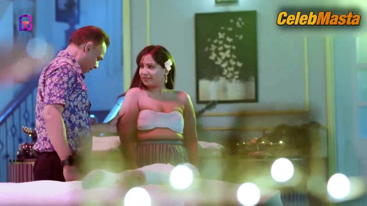 Swetha Yadav Hot Scene From Mohini Massage Parlour - Photo 1 of 5