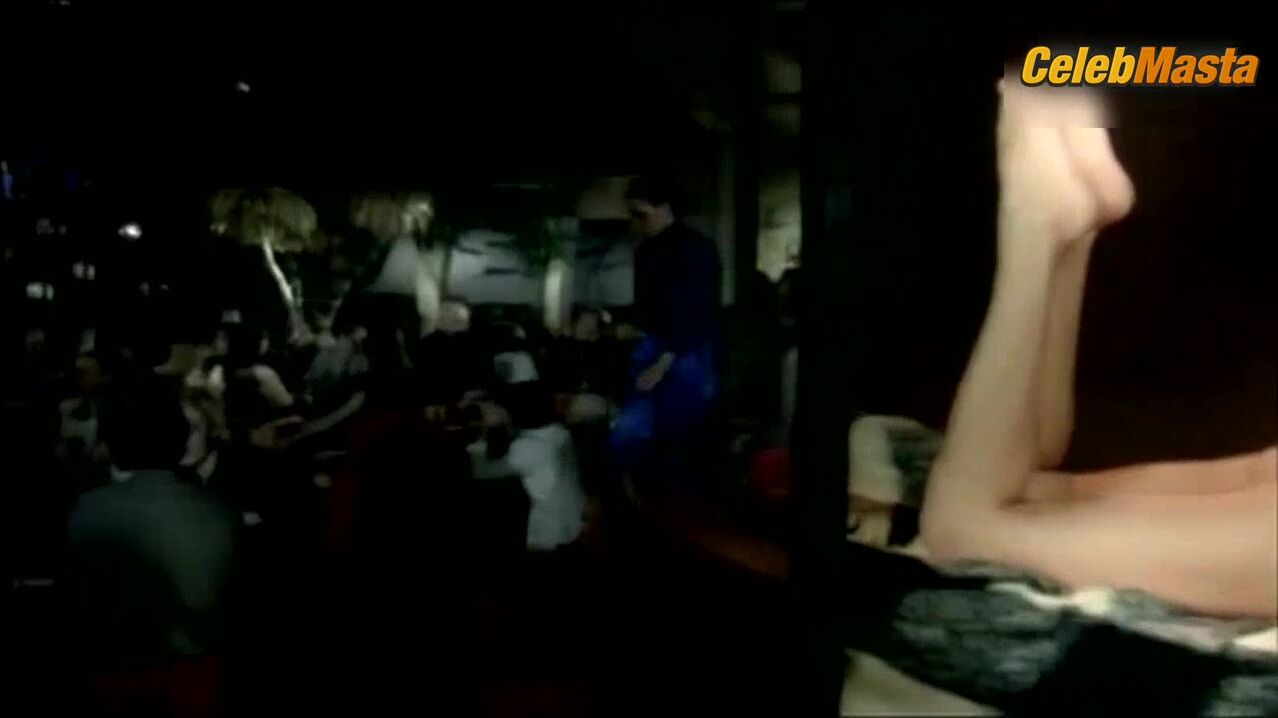 Brigitte Lahaie Tits Scene From I… Comme Icare - Photo 2 of 5 photo 4