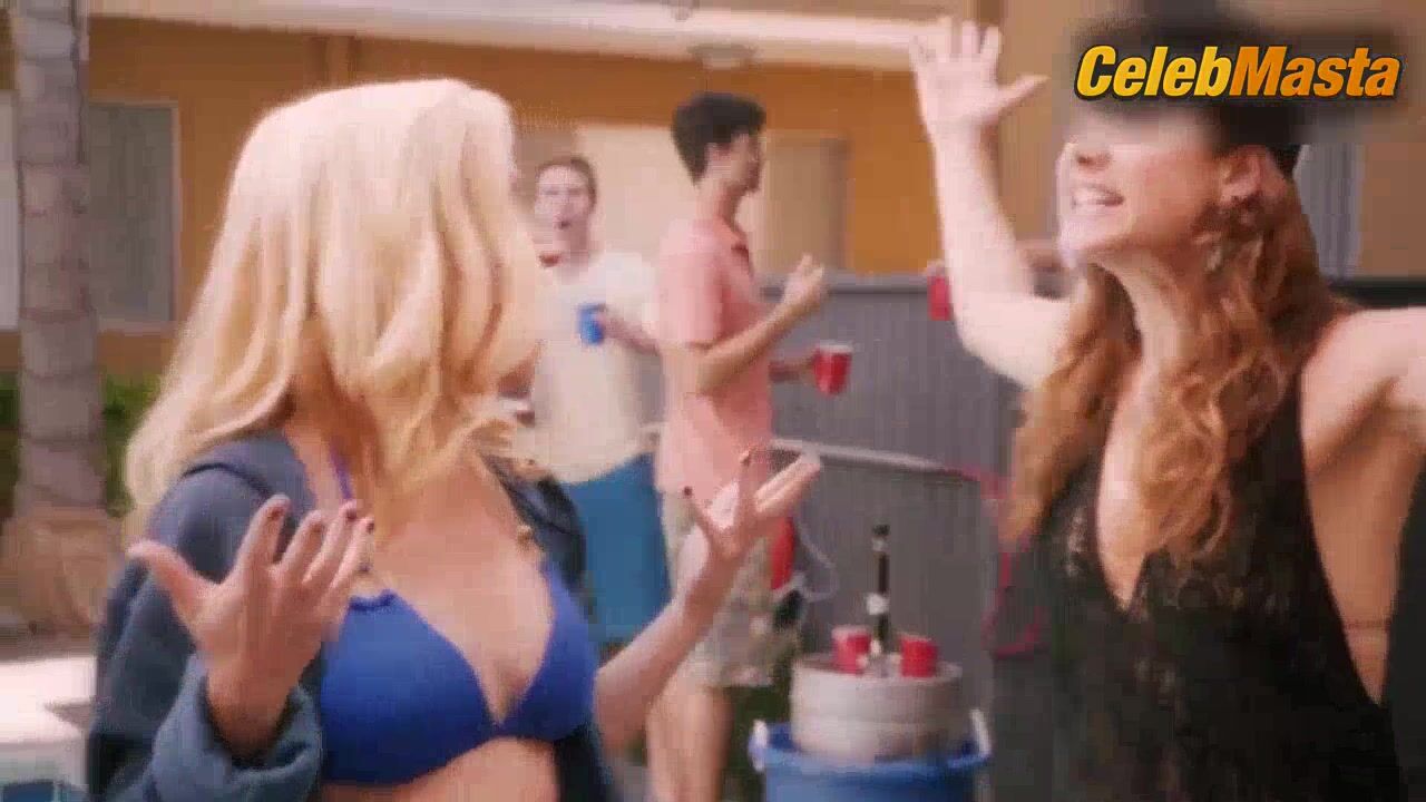 Angela Kinsey Kate Walsh And Bikini Scene In Bad Judge - Photo 2 of 5