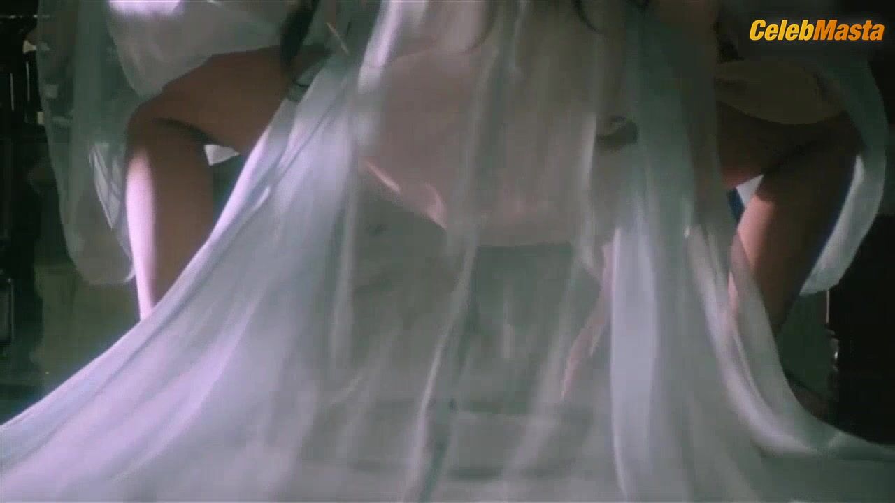 Amy Yip Shows Real Sex, Booty Scene In Sex And Zen - Photo 1 of 5 photo 2