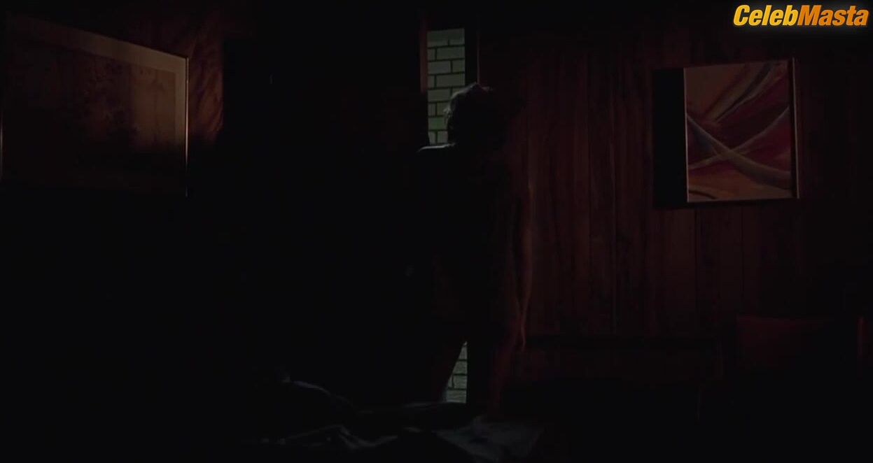 Maggie Gyllenhaal Boobs, Underwear Scene In Sherrybaby - Photo 1 of 5 photo 2