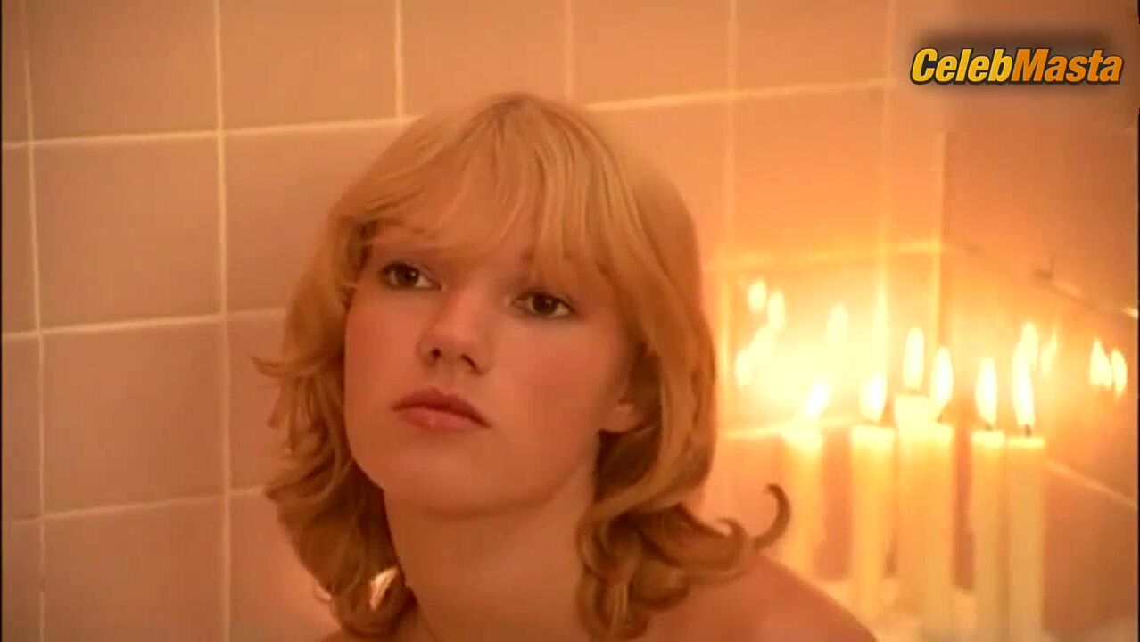 Brigitte Lahaie Bares All In Lesbian, Real Sex Scene In Je - Photo 2 of 5 photo 4