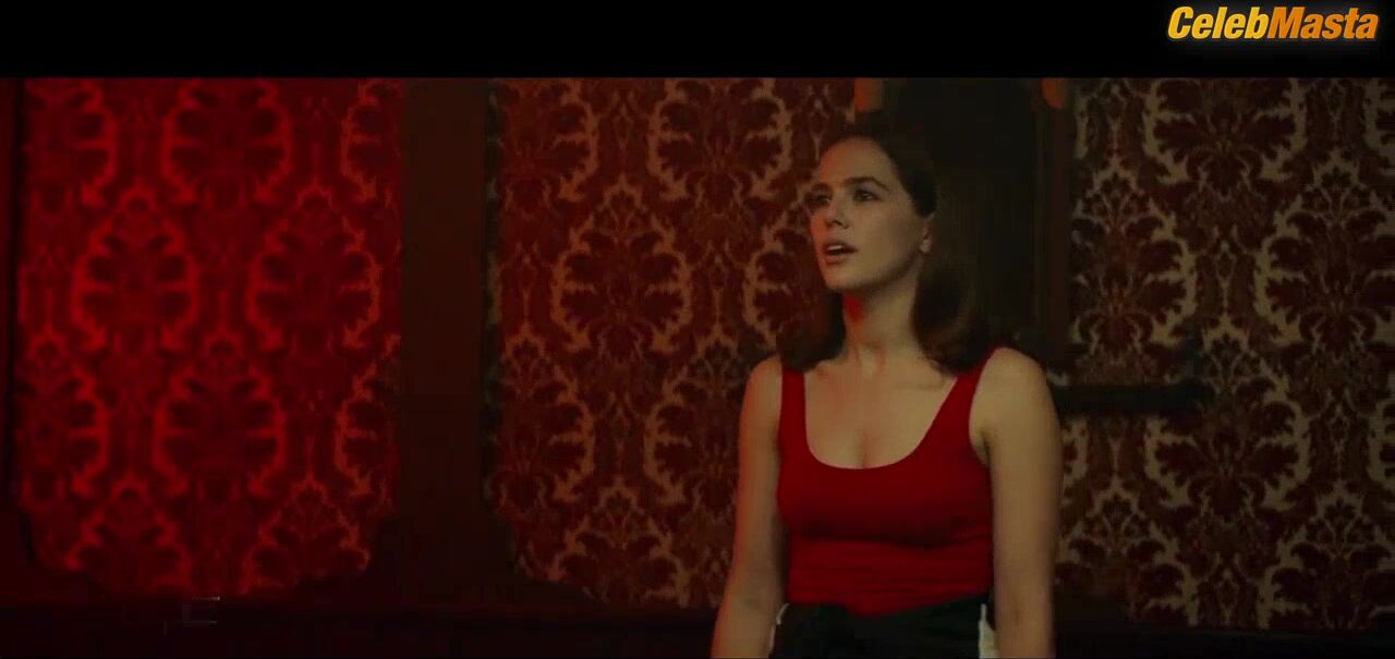Zoey Deutch Booty, Tits Scene In Buffaloed - Photo 1 of 5 photo 2