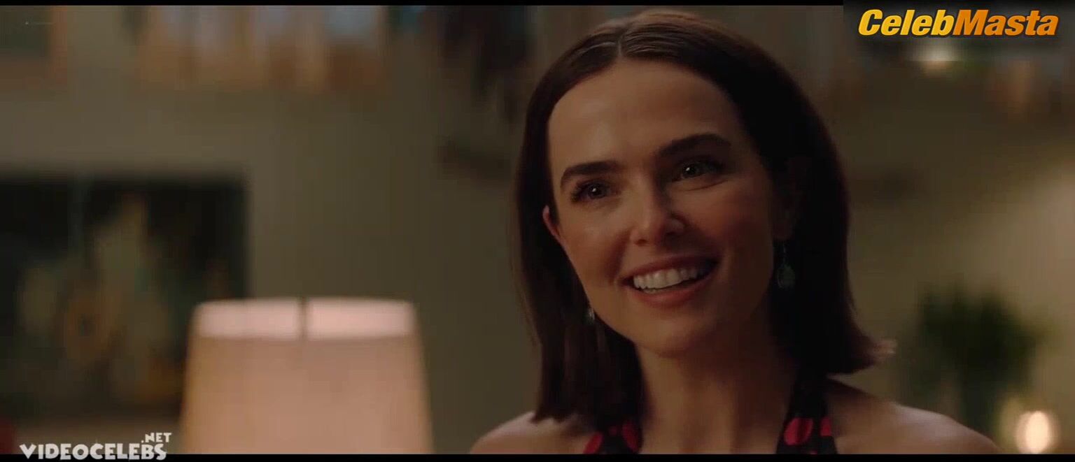 Zoey Deutch ’s Ass, Tits Scene From Voicemails For - Photo 2 of 5 photo 4