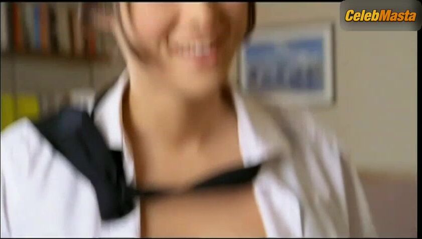 Manuela Arcuri Reveals Sexy Scene In Carabinieri - Photo 2 of 5 photo 5